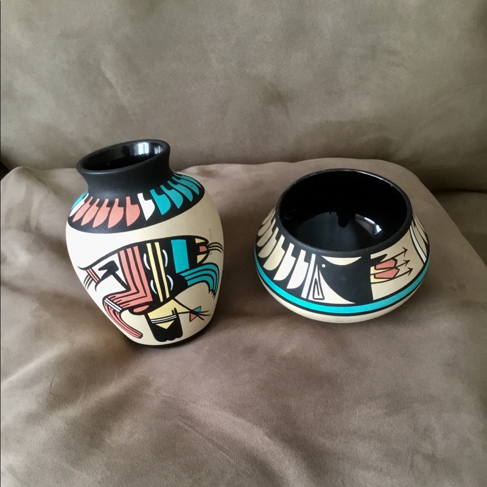 Vase and Bowl set plus 1 more..see pics!